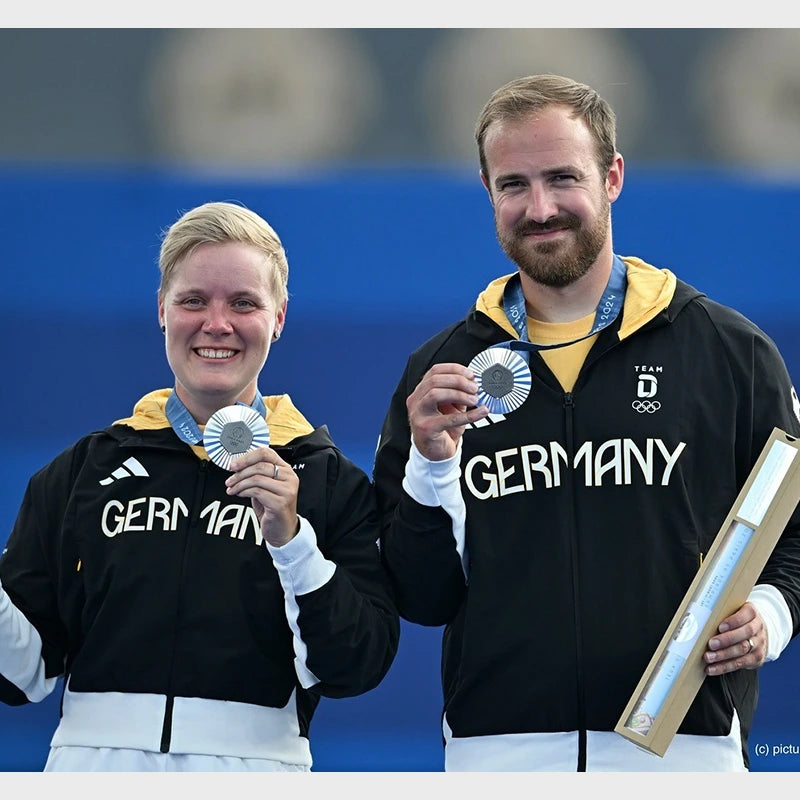 paris-2024-olympics-team-germany-black-jacket